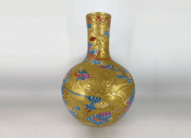 清代乾隆金地洋到彩天球瓶-